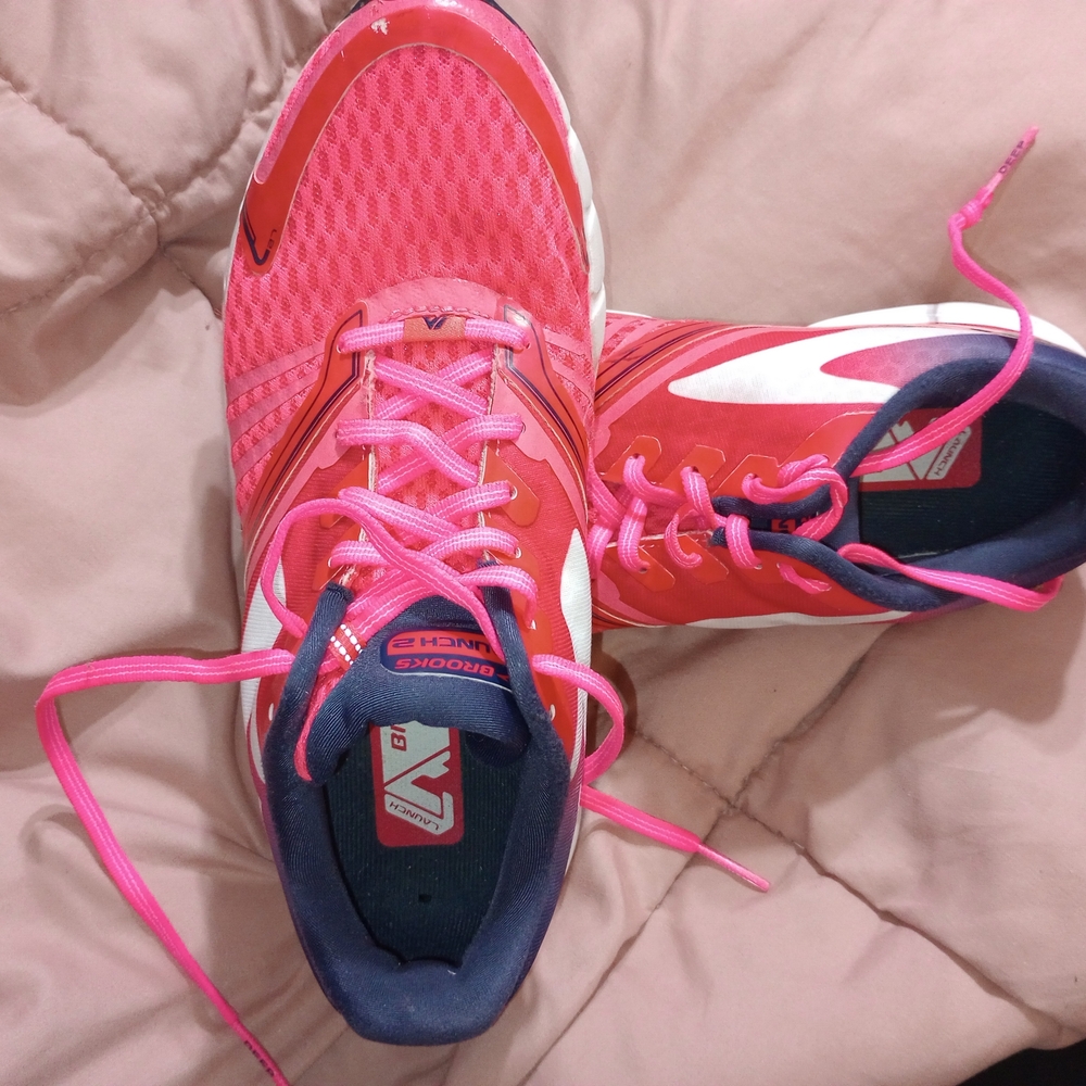 Brooks Women's Pink Running Shoes